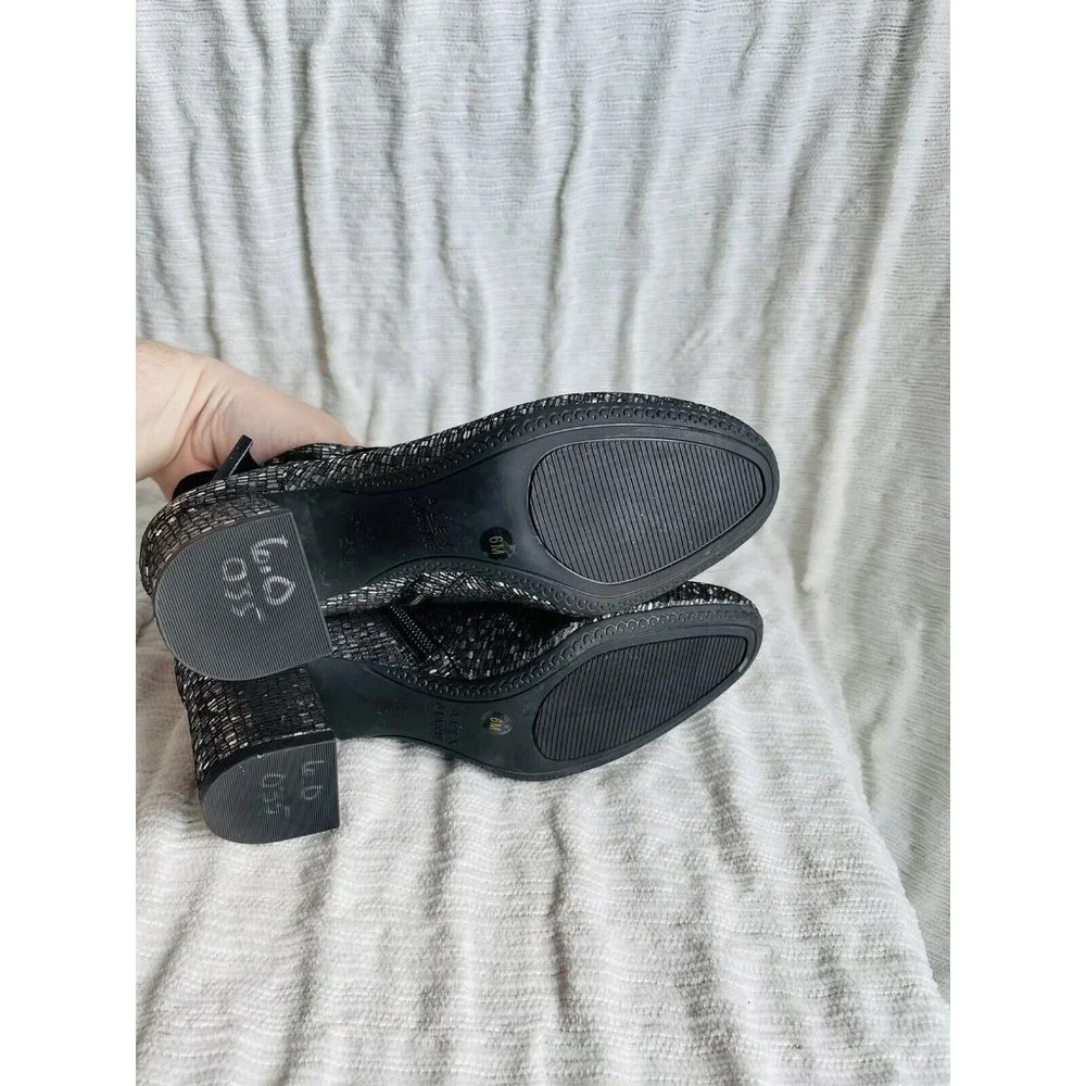 NWOB Alex Marie Mayleen Metallic Leather Ankle Bow Block Heel Booties - 6M - Picture 9 of 9